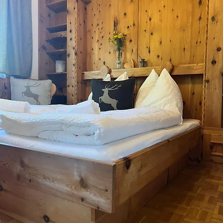 Oberbruendlingchalet בית נופש *